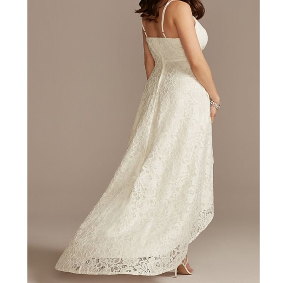 DB Studio High-Low Ivory Lace Dress with Spaghetti Straps and Pockets - Size 2 - Picture 2 of 9